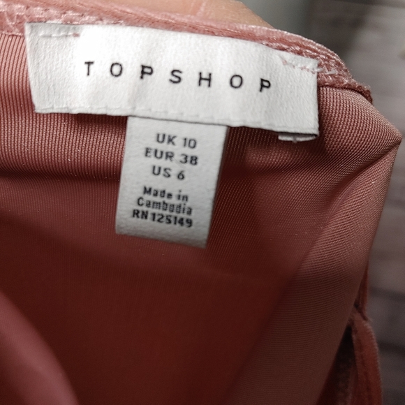 SOLD Topshop pink velvet twist front bodysuit 6 - Picture 6 of 12